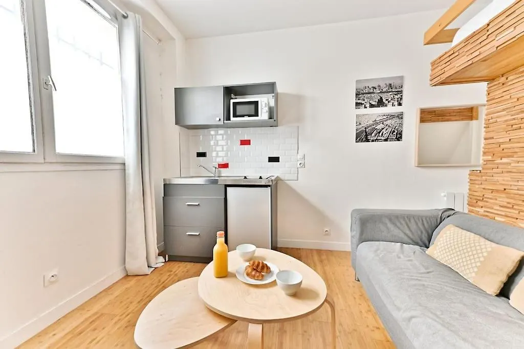 Avec Mezzanine Boulevard Voltaire Lägenhet *